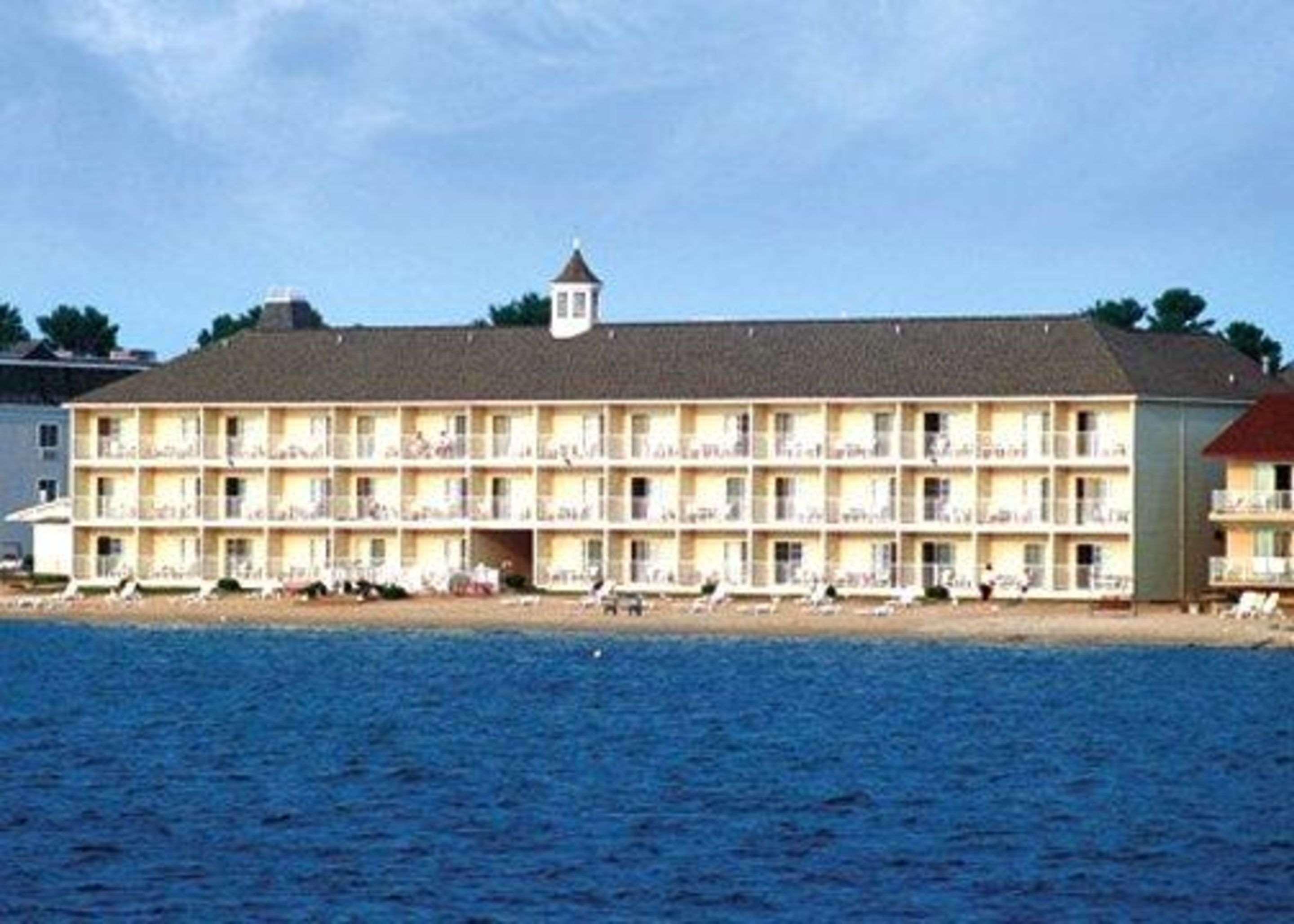 Comfort Inn Lakeside Mackinaw City Dış mekan fotoğraf