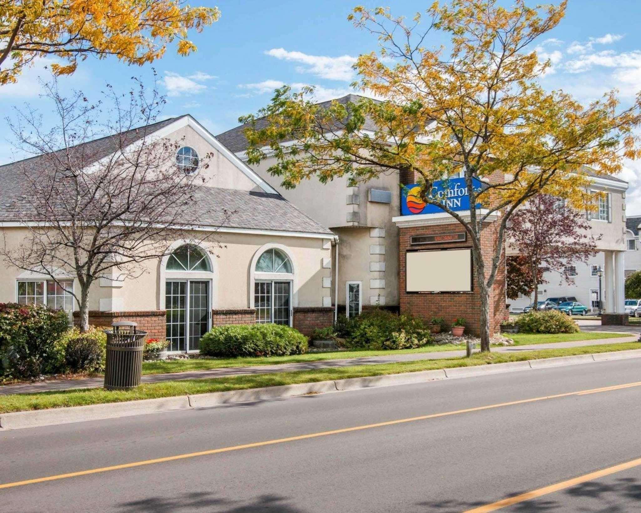 Comfort Inn Lakeside Mackinaw City Dış mekan fotoğraf
