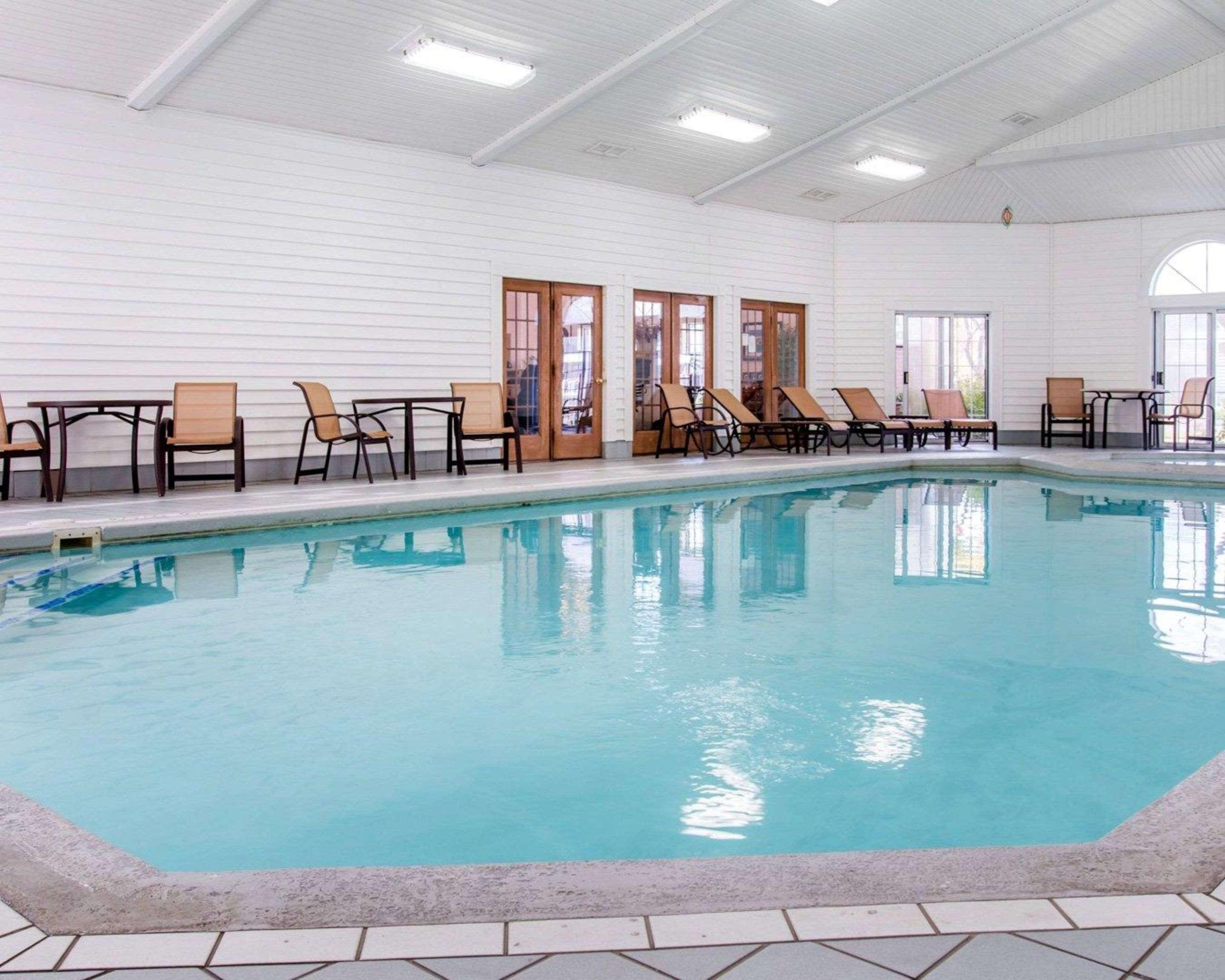 Comfort Inn Lakeside Mackinaw City Dış mekan fotoğraf