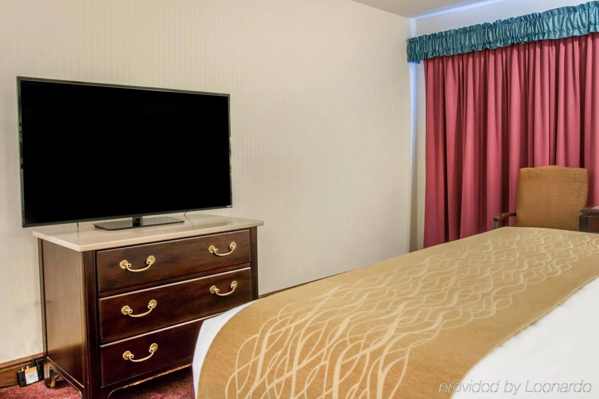 Comfort Inn Lakeside Mackinaw City Dış mekan fotoğraf
